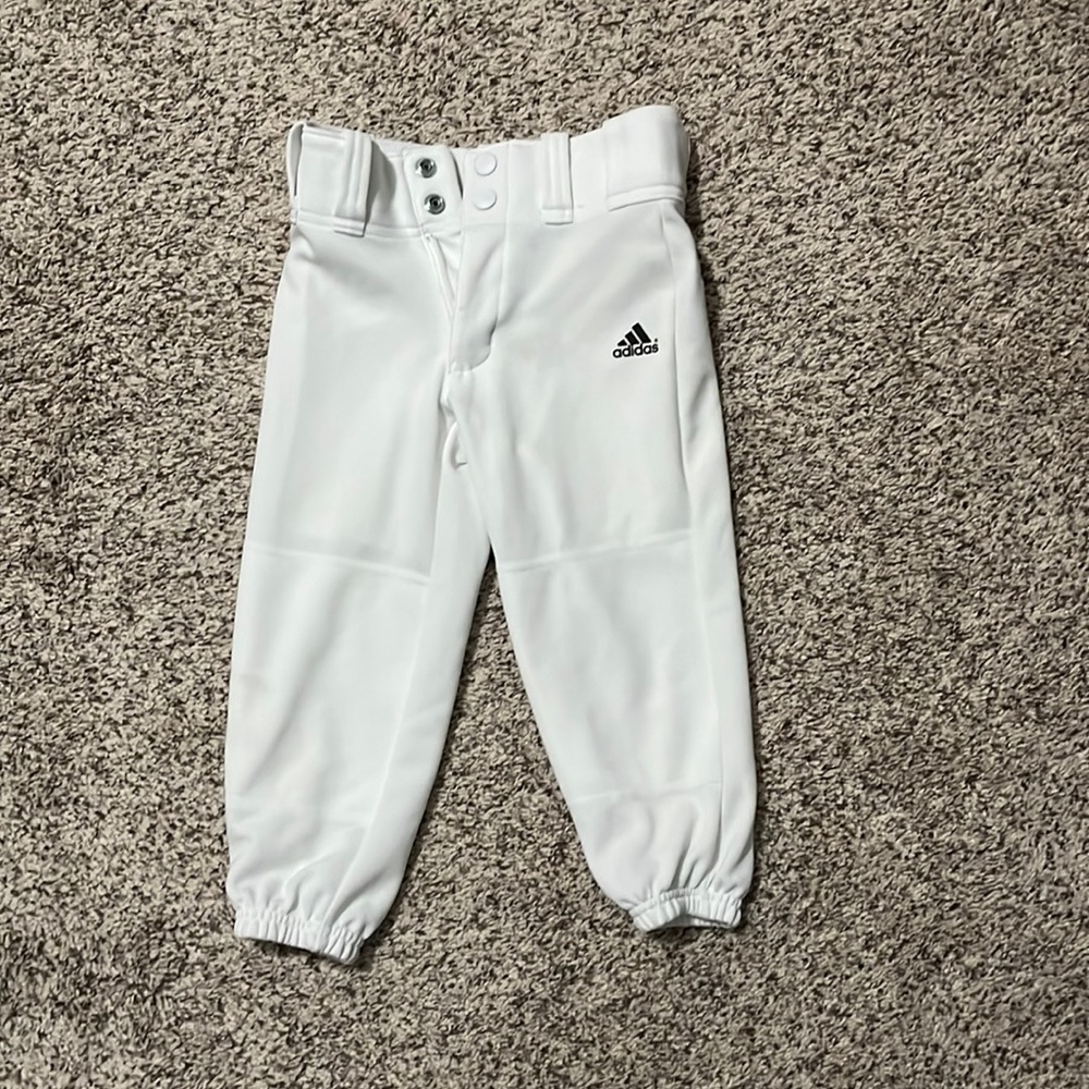 Knicker style short Adidas baseball pants size XXS